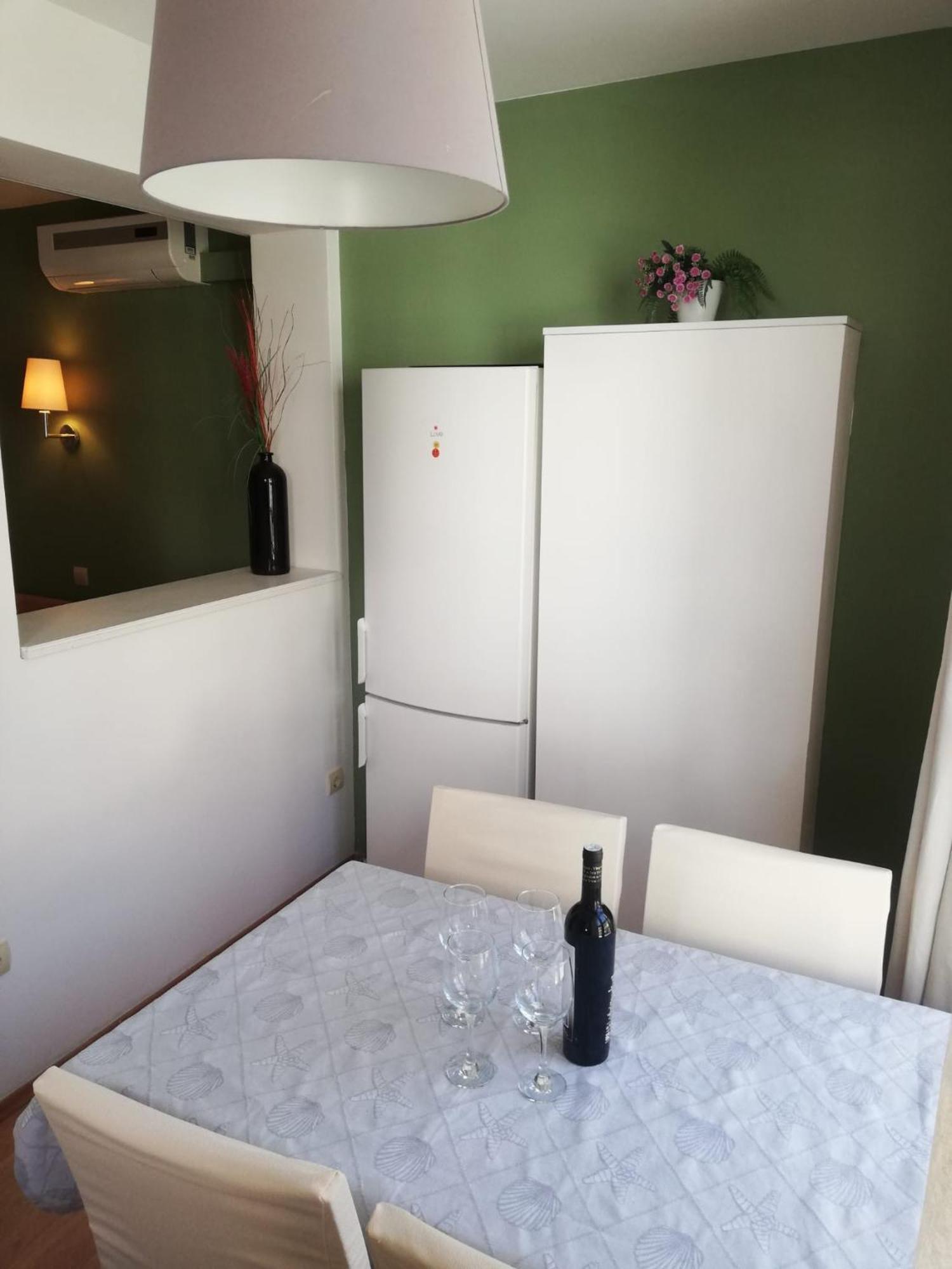 Apartmani Mistral 마카르스카 객실 사진
