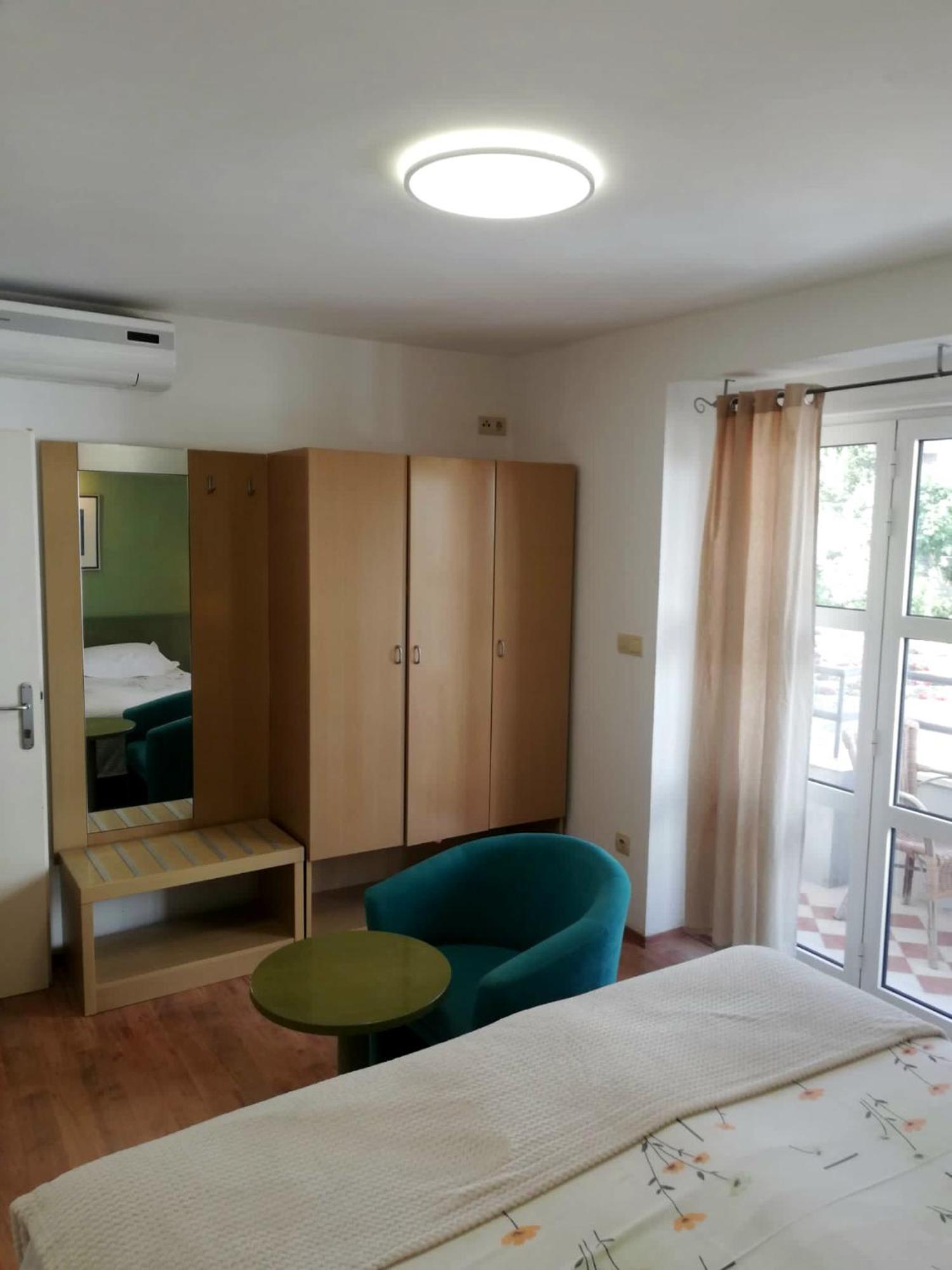 Apartmani Mistral 마카르스카 객실 사진
